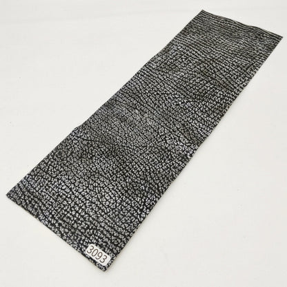 サメ革【33×11cm/0.7mm】白×黒グラデーション/Sランク/s3093