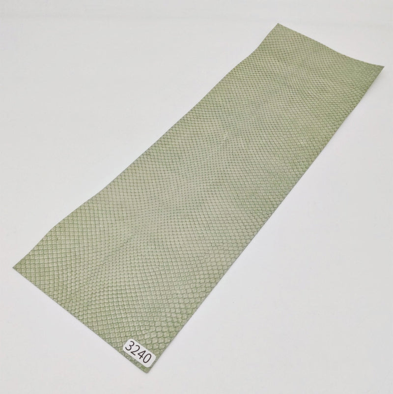 ヘビ革/ボア【33×11cm/0.5mm】デニム調ペールホワイト/Aランク/h3240