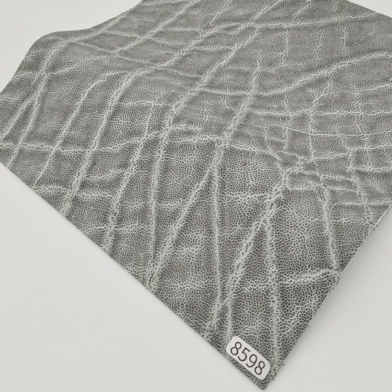 ゾウ革【24×22cm/2.0mm】グレー/マット/Sランク/z8598