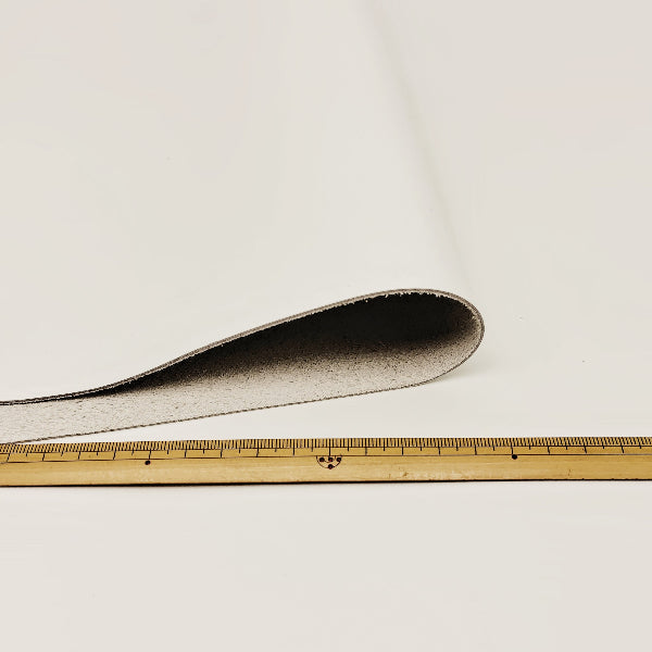 牛革【大ハギレ合計20デシ/1.2mm】ホワイト/gt-296