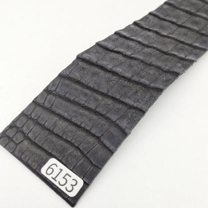 ワニ革/カイマン【5×21cm/1.3mm】墨黒色/マット/Sランク/w6153