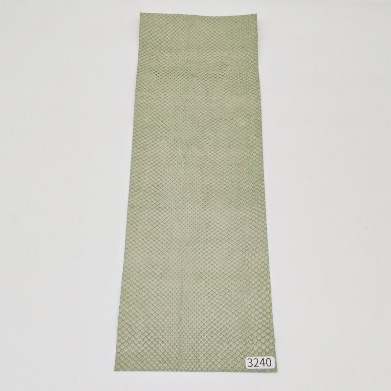 ヘビ革/ボア【33×11cm/0.5mm】デニム調ペールホワイト/Aランク/h3240