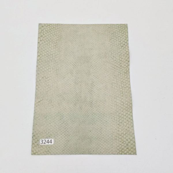 ヘビ革/ボア【A5/0.3mm】デニム調ペールホワイト/Aランク/h3244