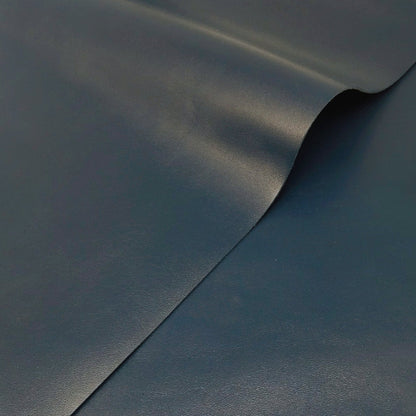 牛革【大ハギレ1枚20デシ/1.2mm】ネイビーブルー/gt-264