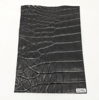 ワニ革/ナイルクロコ【A5/1.2mm】ブラック/ツヤ中/Cランク/w3246