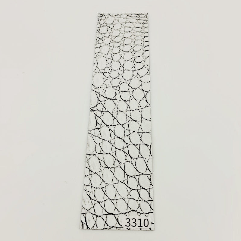 ワニ革/クロコダイル【5×21cm/1.2mm】谷黒ホワイト/Sランク/w3310