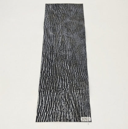 サメ革【33×11cm/0.6mm】白×黒グラデーション/Aランク/s3092
