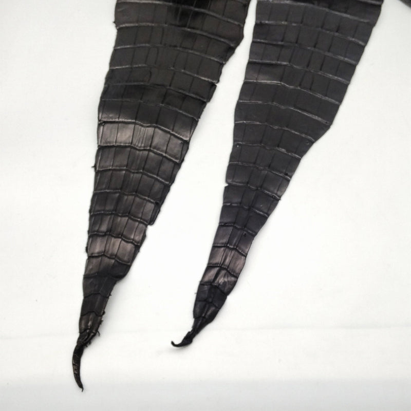 ワニ革/ナイルクロコ丸革【一匹】ブラック/半艶マット/w45