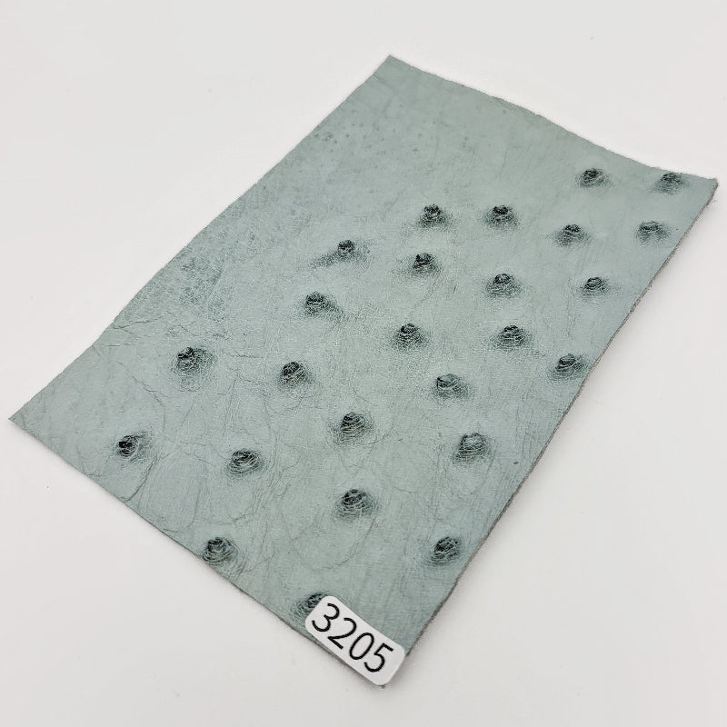 オーストリッチ革【ハガキ/1.2mm】ベビーブルー/特Sランク/d3205