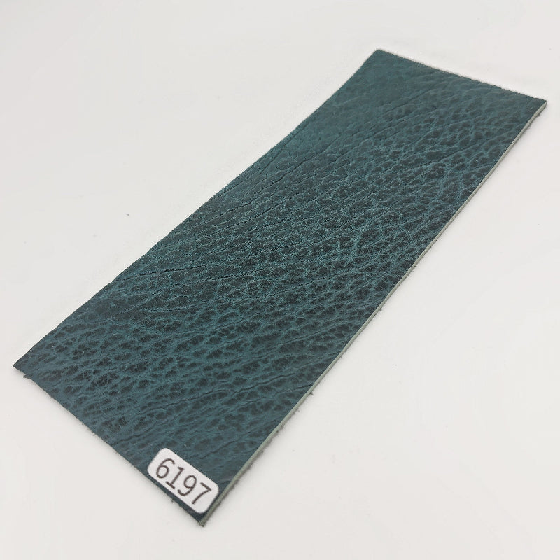 アザラシ革【8×21cm/2.4mm】ダークグリーン/ツヤ中/Sランク/a6197