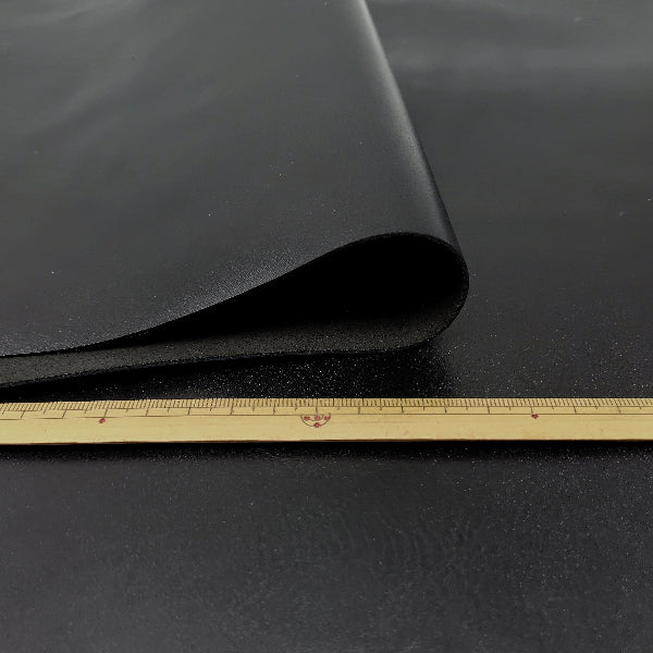 牛キップ革【大ハギレ合計20デシ/1.0mm】ブラック/gt-390
