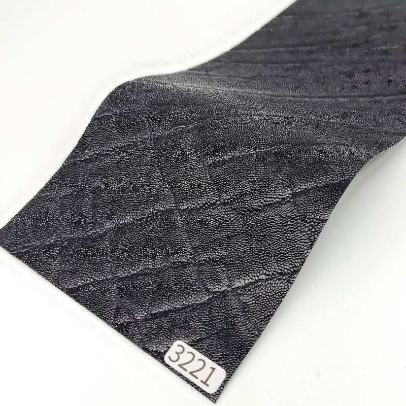 ゾウ革【33×11cm/0.7mm】ブラック/ツヤ有/Sランク/z3221