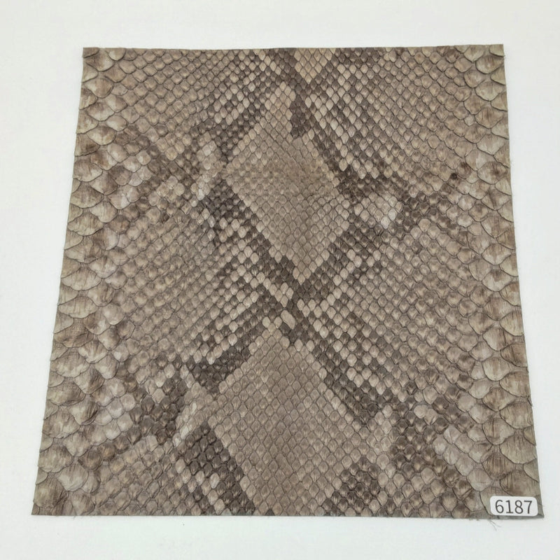ヘビ革/ダイヤモンドパイソン皮革素材、カットレザーの通信販売