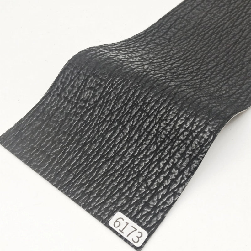 サメ革【33×11cm/0.6mm】ブラック/ツヤ弱/Sランク/s6173