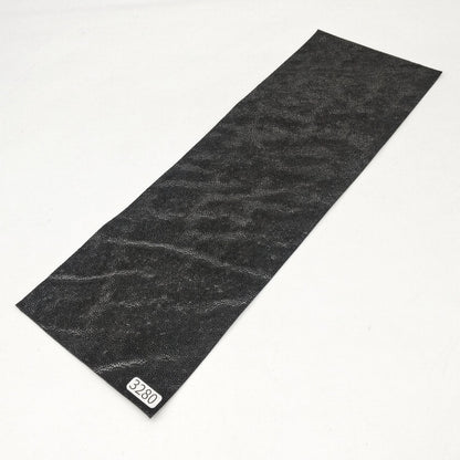 ゾウ革【33×11cm/0.7mm】ブラック/ツヤ弱/Sランク/z3280