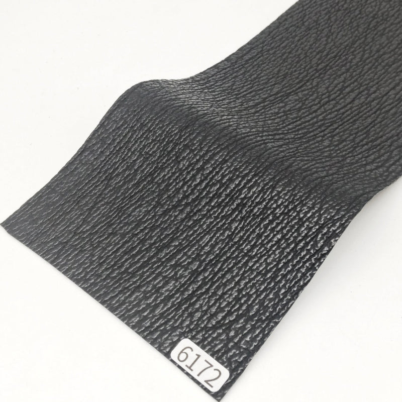 サメ革【33×11cm/0.7mm】ブラック/ツヤ弱/Sランク/s6172