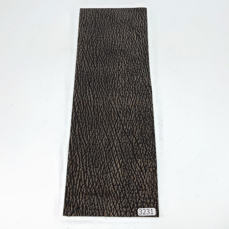 サメ革【33×11cm/0.7mm】チャコール/デニム調加工/Sランク/s3231