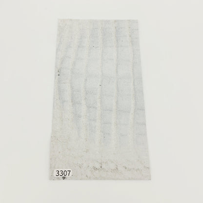 ワニ革/クロコダイル【11×21cm/1.2mm】谷黒ホワイト/Cランク/w3307