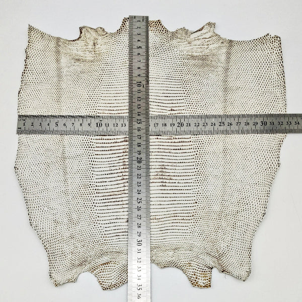 リザード黒桟革【最大幅32cm】白×生漆/ツヤ中/背割/8608hk