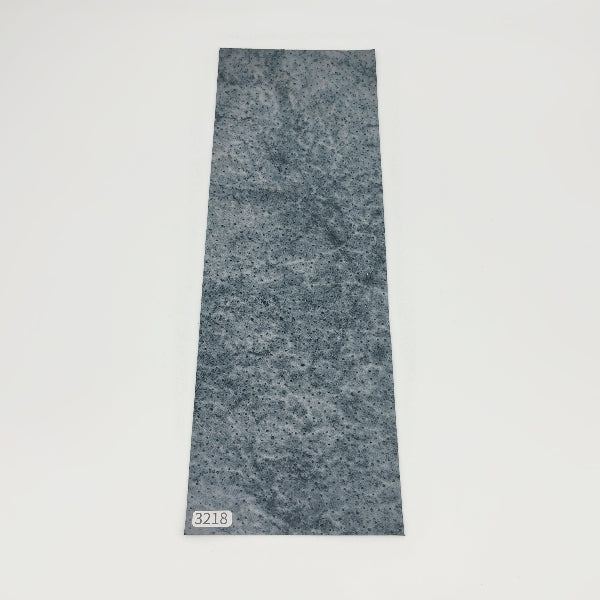 ゾウ革【33×11cm/0.7mm】ブラック/ツヤ有/Aランク/z3218