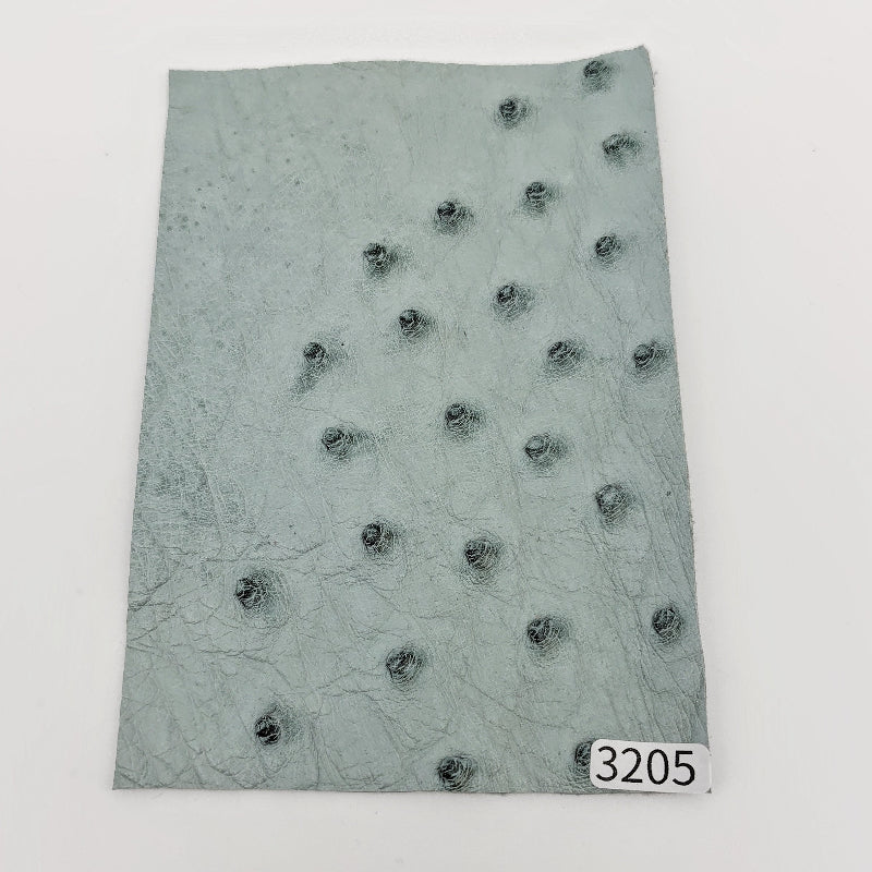 オーストリッチ革【ハガキ/1.2mm】ベビーブルー/特Sランク/d3205