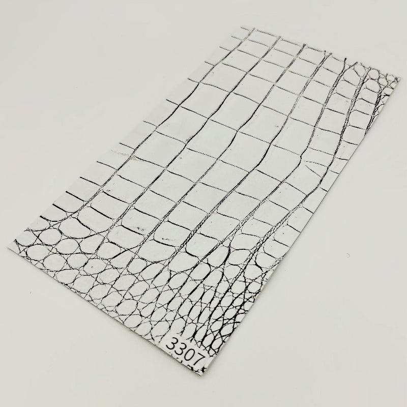 ワニ革/クロコダイル【11×21cm/1.2mm】谷黒ホワイト/Cランク/w3307