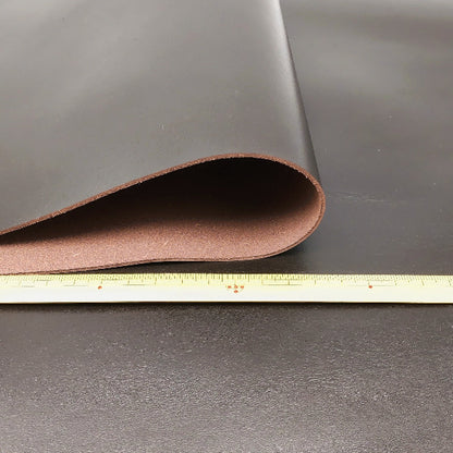 牛タンニン革【大ハギレ1枚20デシ/1.7mm】ダークブラウン/gt-401