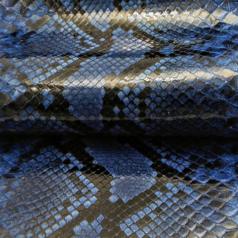 蛇革　青　ブルー　ダイヤモンドパイソン革