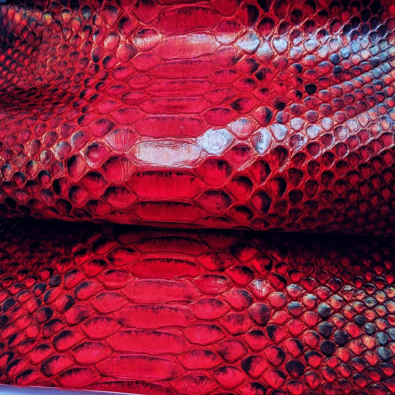 ヘビ革/赤（red・snake・あか・紅色）の革素材を販売 – レザーマニア